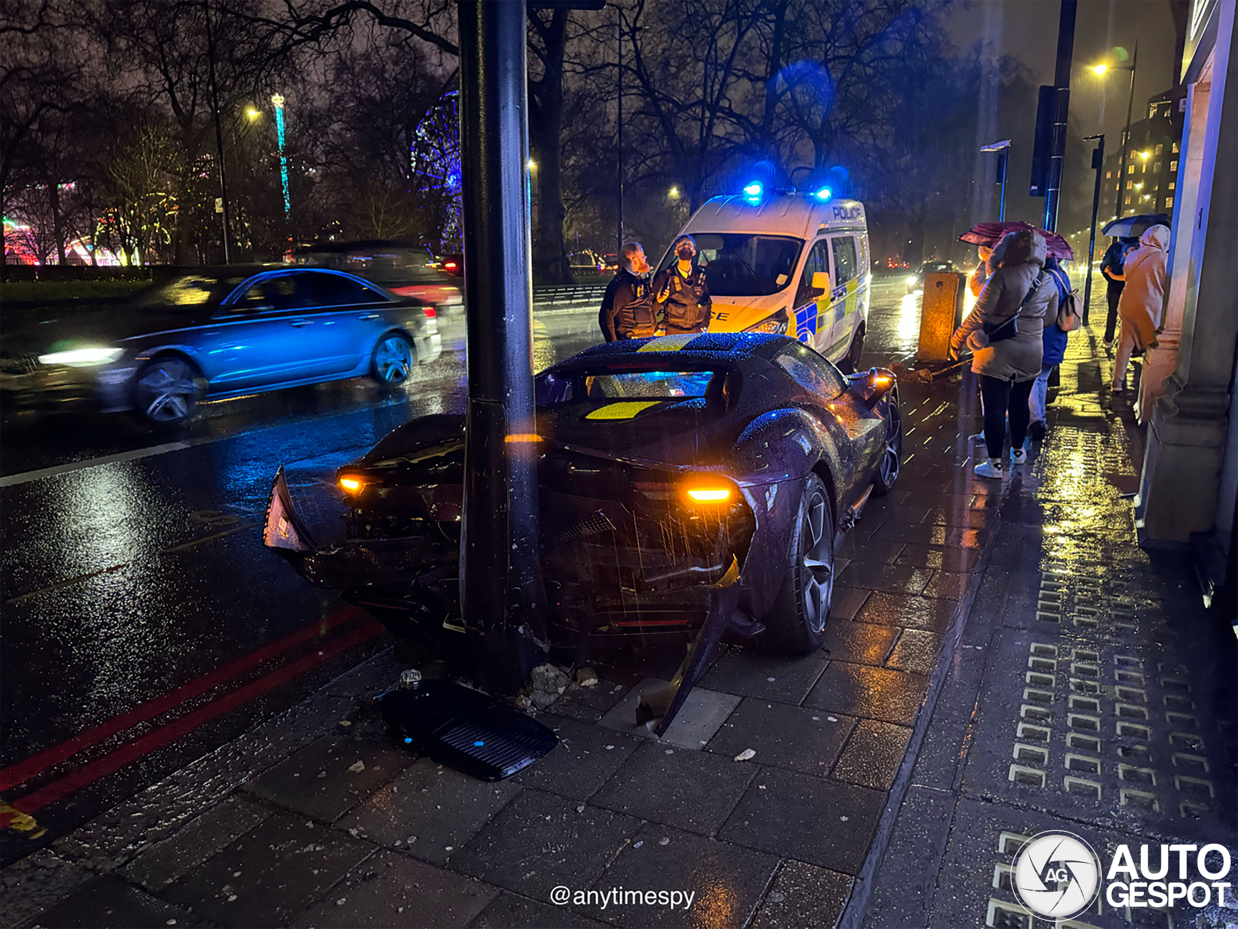 Another Crash in London