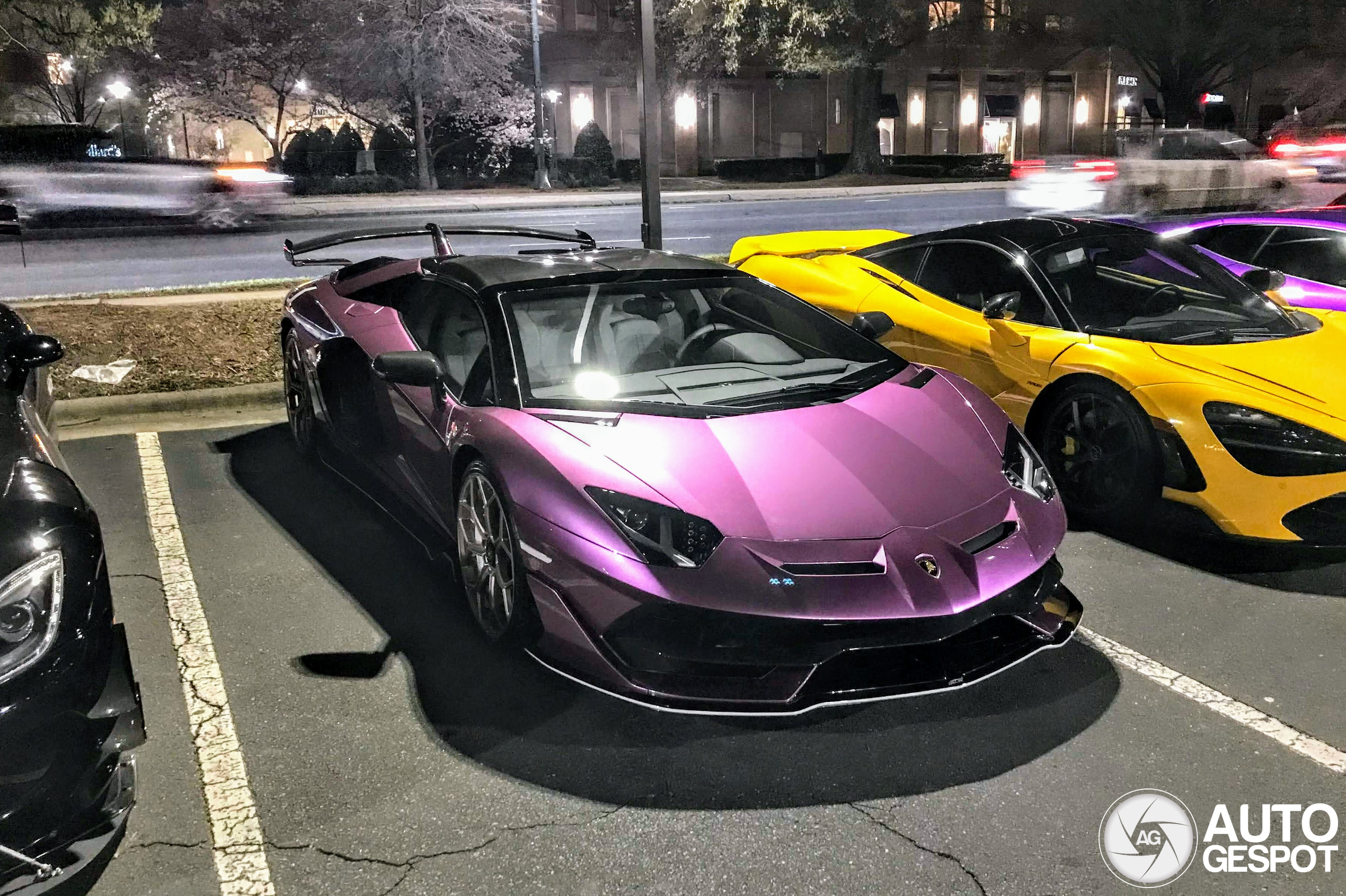 Is this the most beautiful color that Lamborghini has to offer?